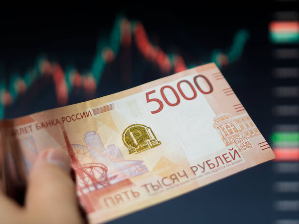 Дополнительные деньги в июне-2026: кому из россиян выдадут сразу две пенсии